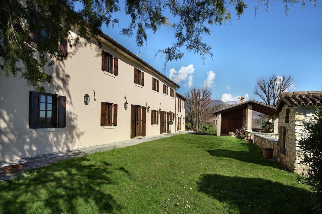 Agriturismo La Vigna Di Sarah Bed & Breakfast Vittorio Veneto Room photo